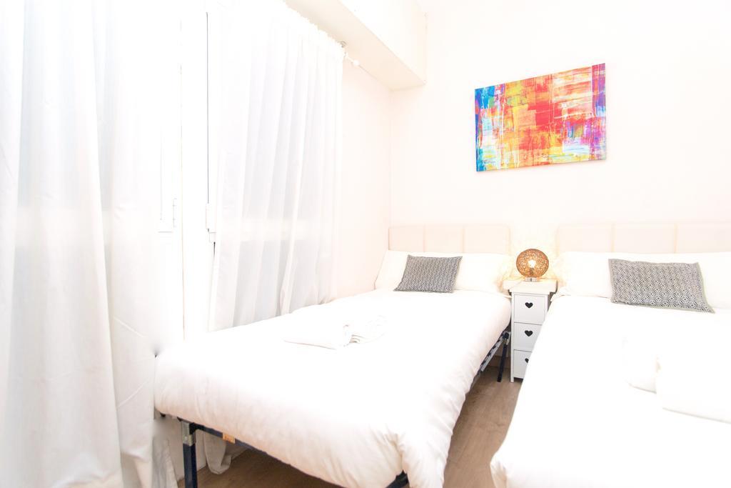 Apartment Bright Sagrada Familia Barcelona Habitación foto